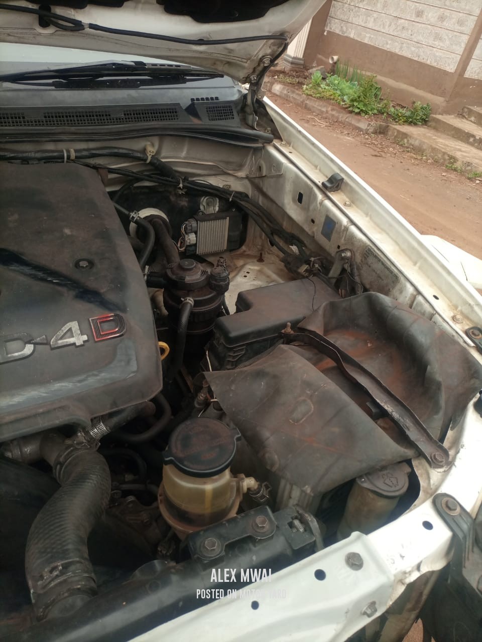 Toyota Hilux Vigo S/Cab 2017 White