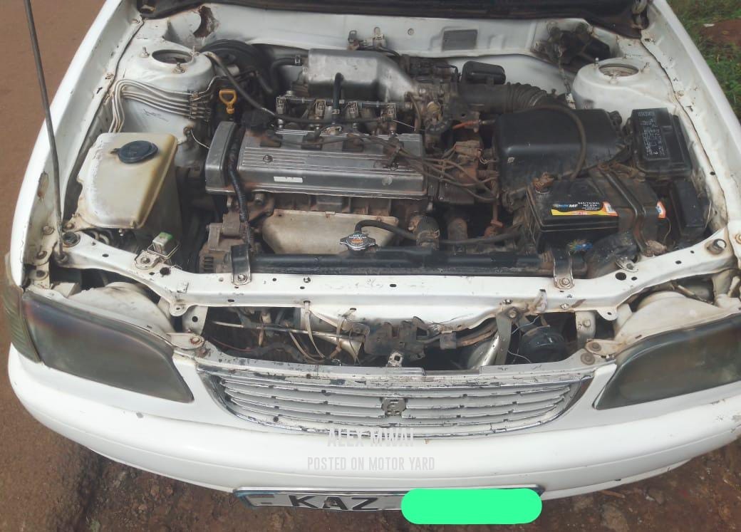 Toyota Corolla 2011 White