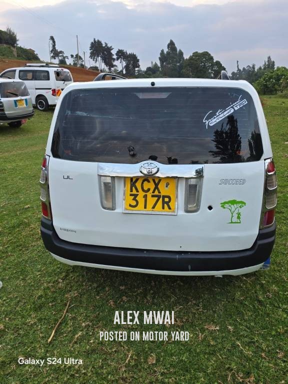 Toyota Succeed 2015 White