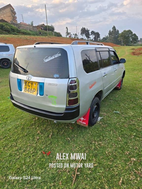 Toyota Succeed 2015 Silver