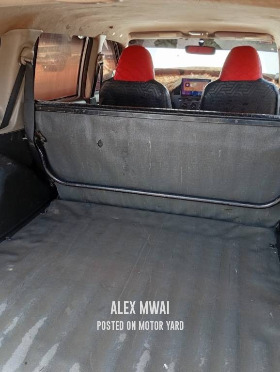 Toyota Succeed 2014 Silver