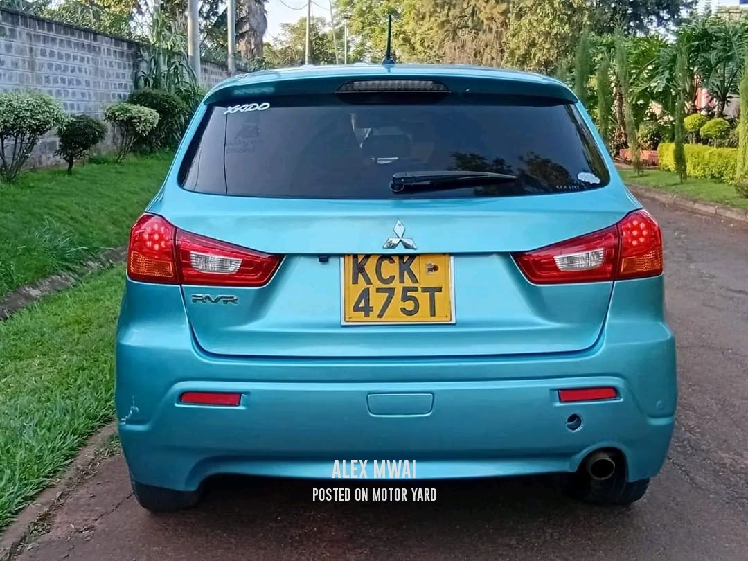 Mitsubishi RVR 2010 Blue