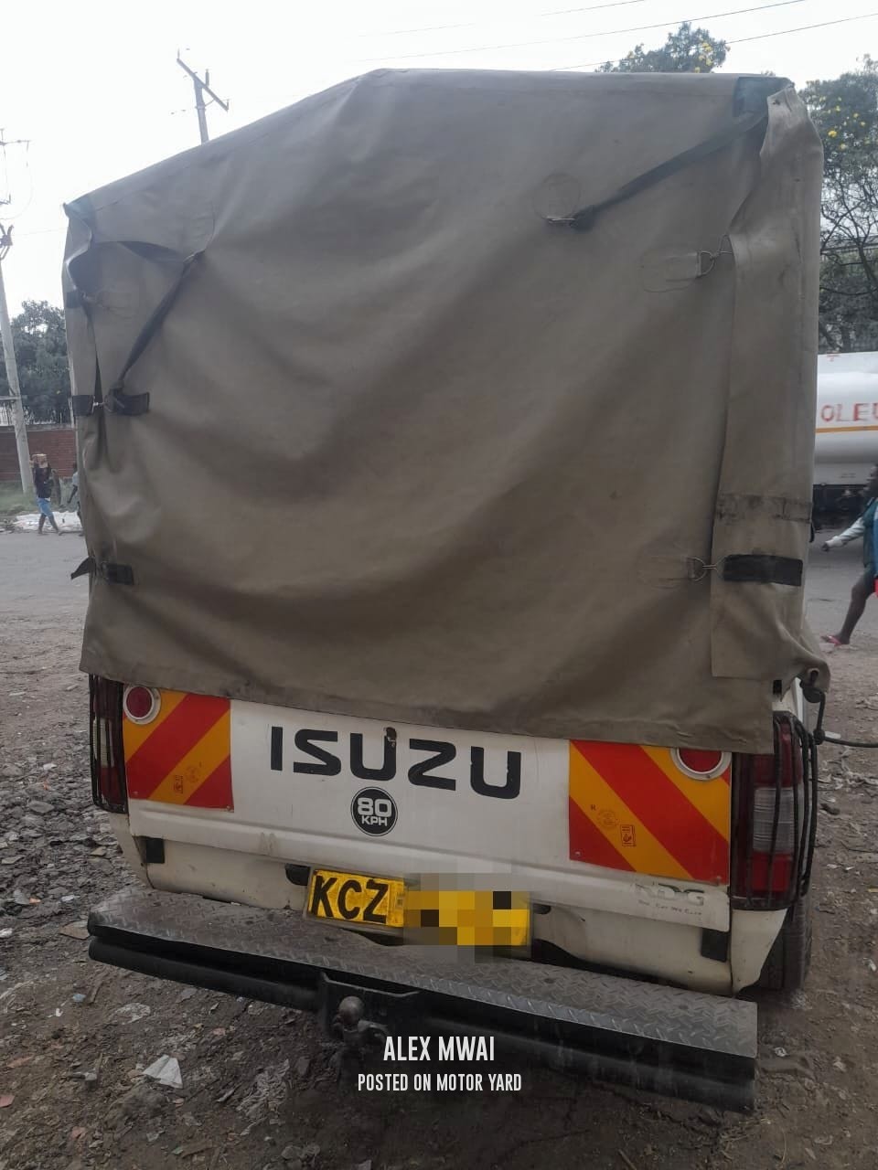 Isuzu D-Max 2013 White