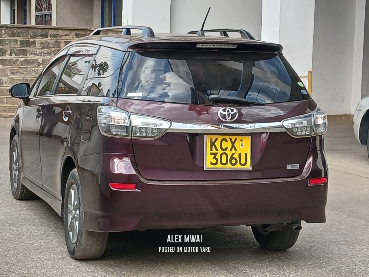 Toyota Wish 2012 Bronze