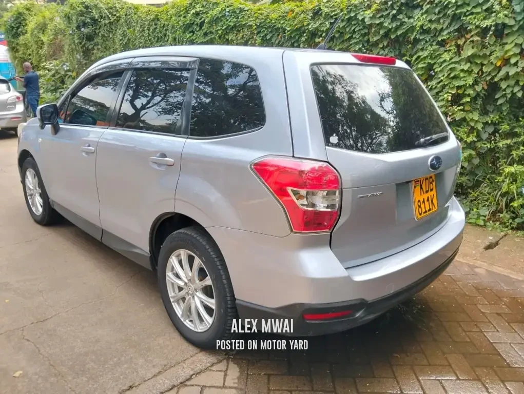 Subaru Forester 2015 Grey