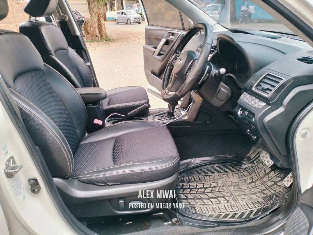 Subaru Forester 2015 White