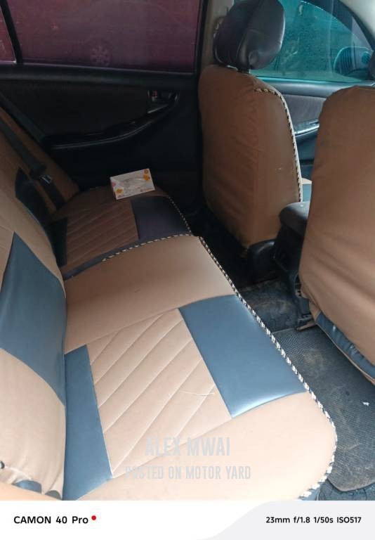 Toyota Fielder 2017 Silver