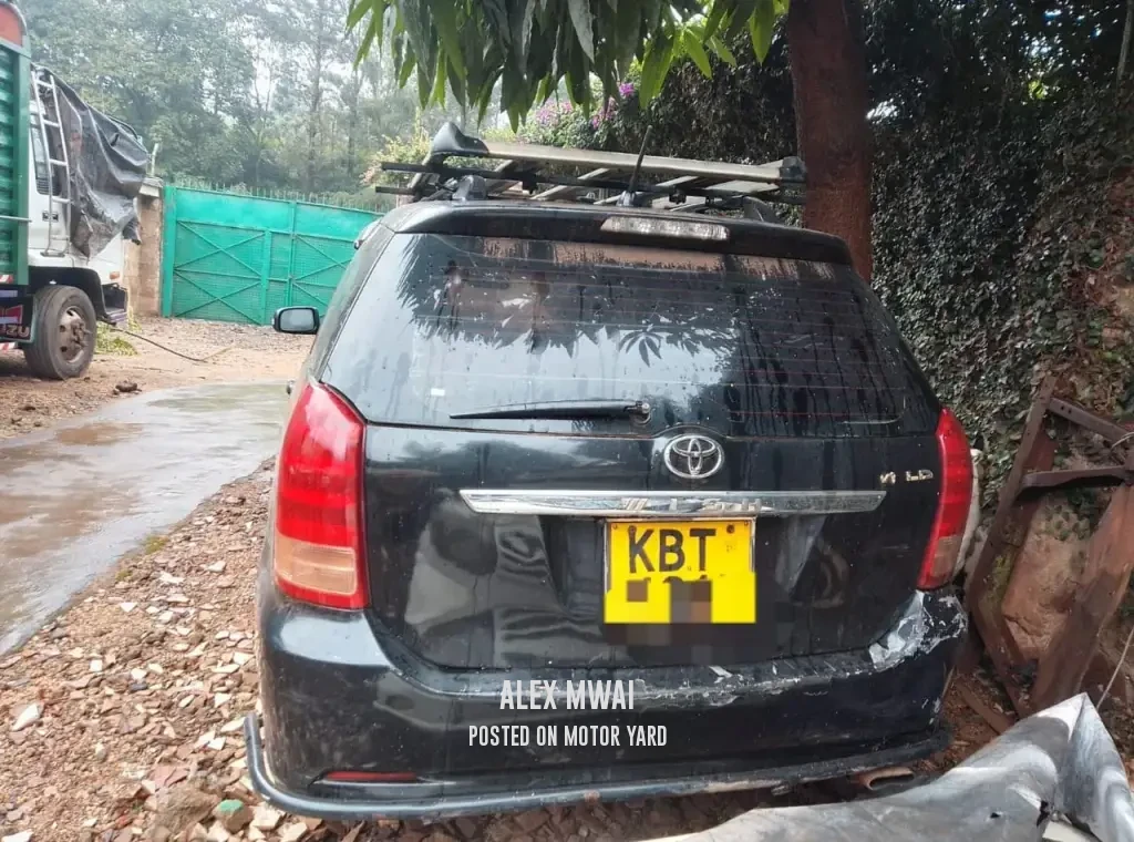 Toyota Wish 2016 Black