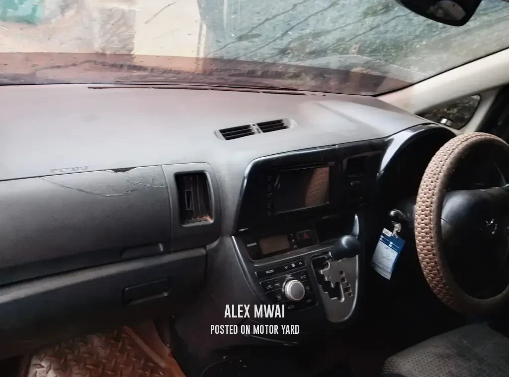 Toyota Wish 2016 Black