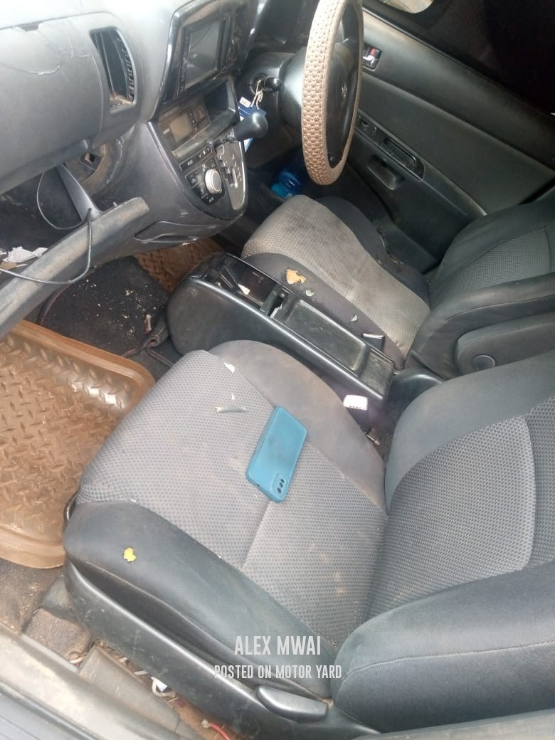 Toyota Wish 2016 Black