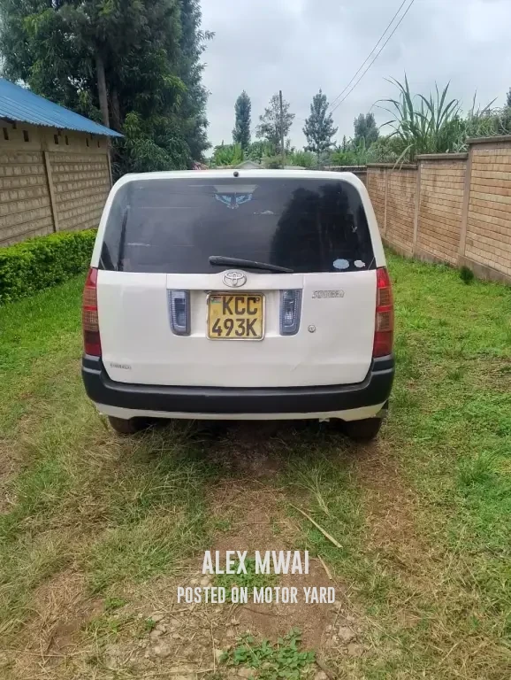 Toyota Probox 2015 Silver