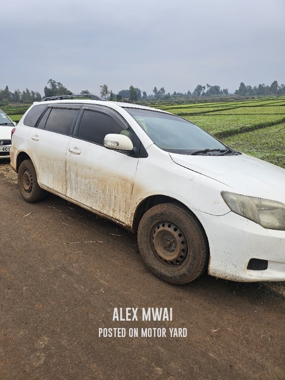 Toyota Fielder 2018 White
