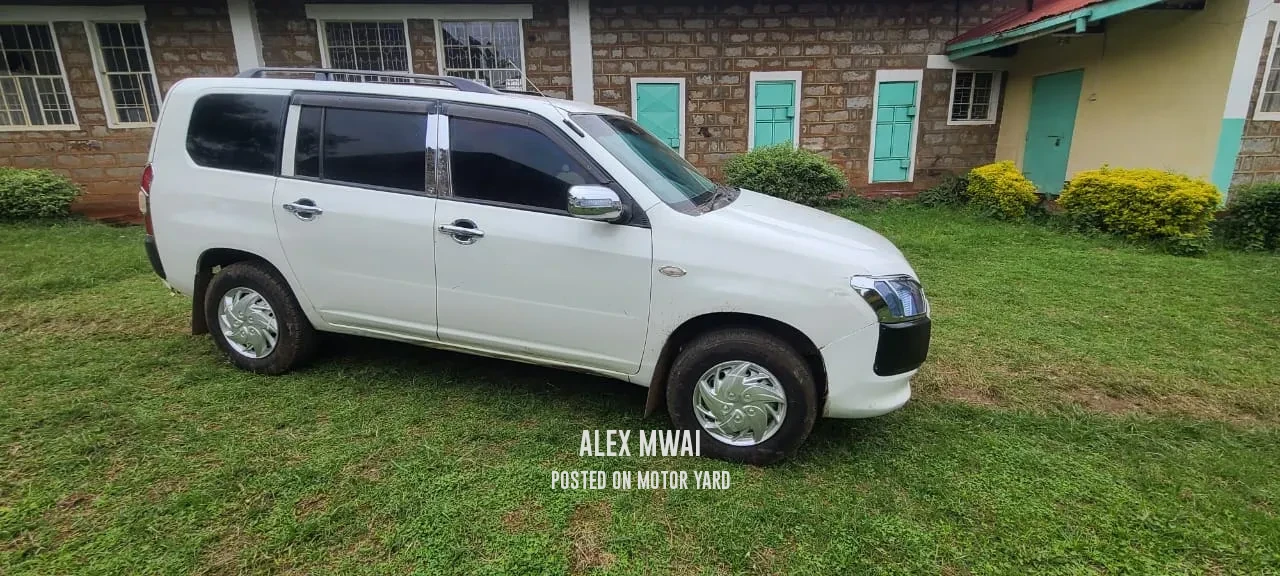 Toyota Probox 2015 White