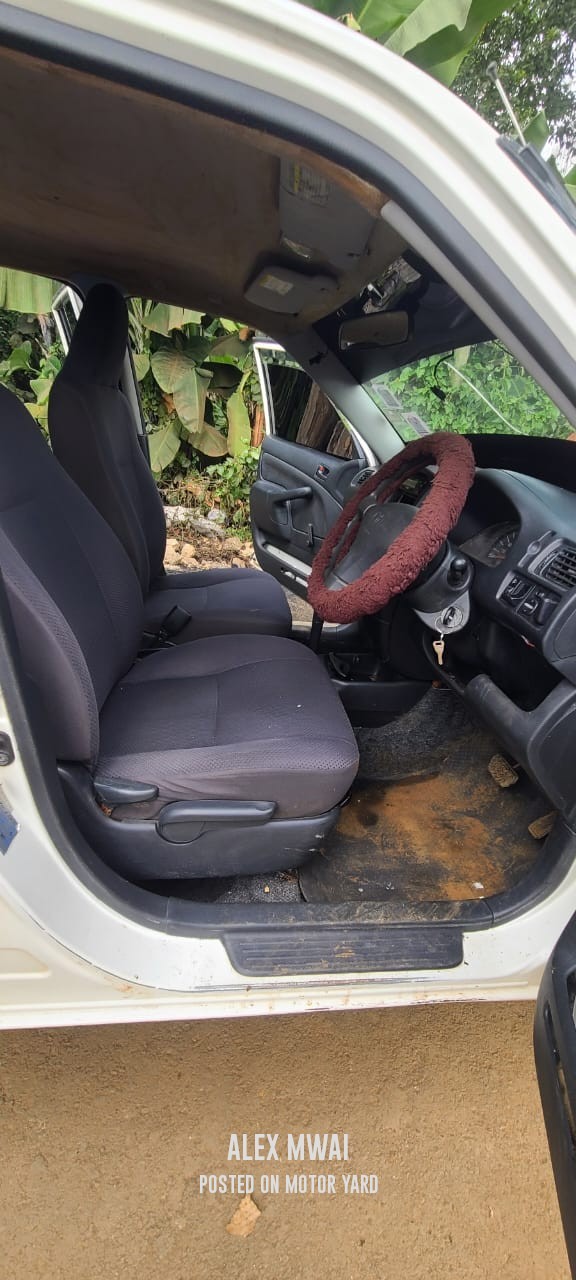 Toyota Probox 2015 White