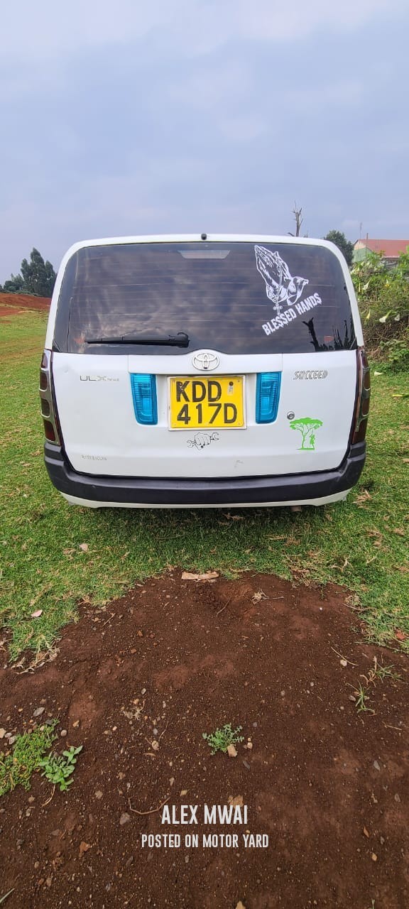 Toyota Probox 2015 White