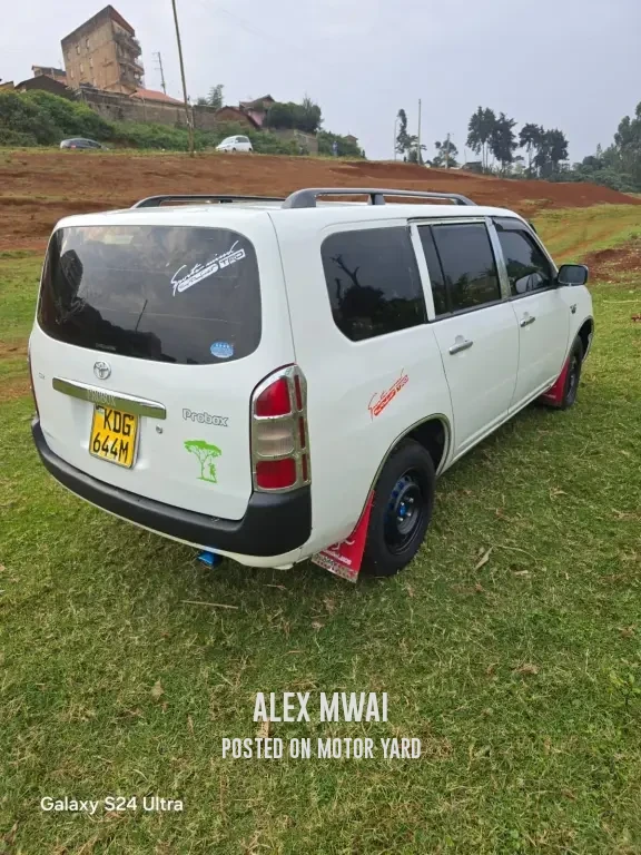 Toyota Probox 2015 Silver