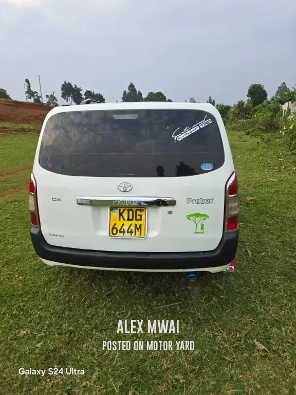 Toyota Probox 2015 Silver