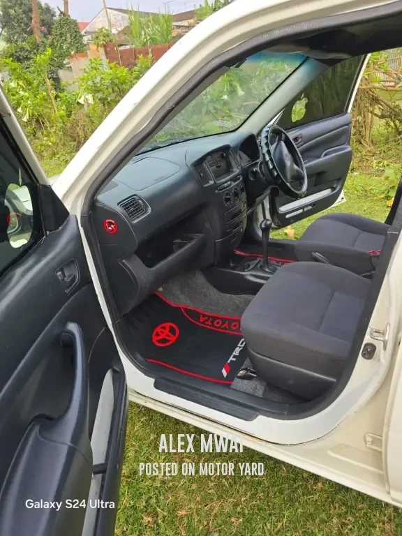 Toyota Probox 2015 Silver