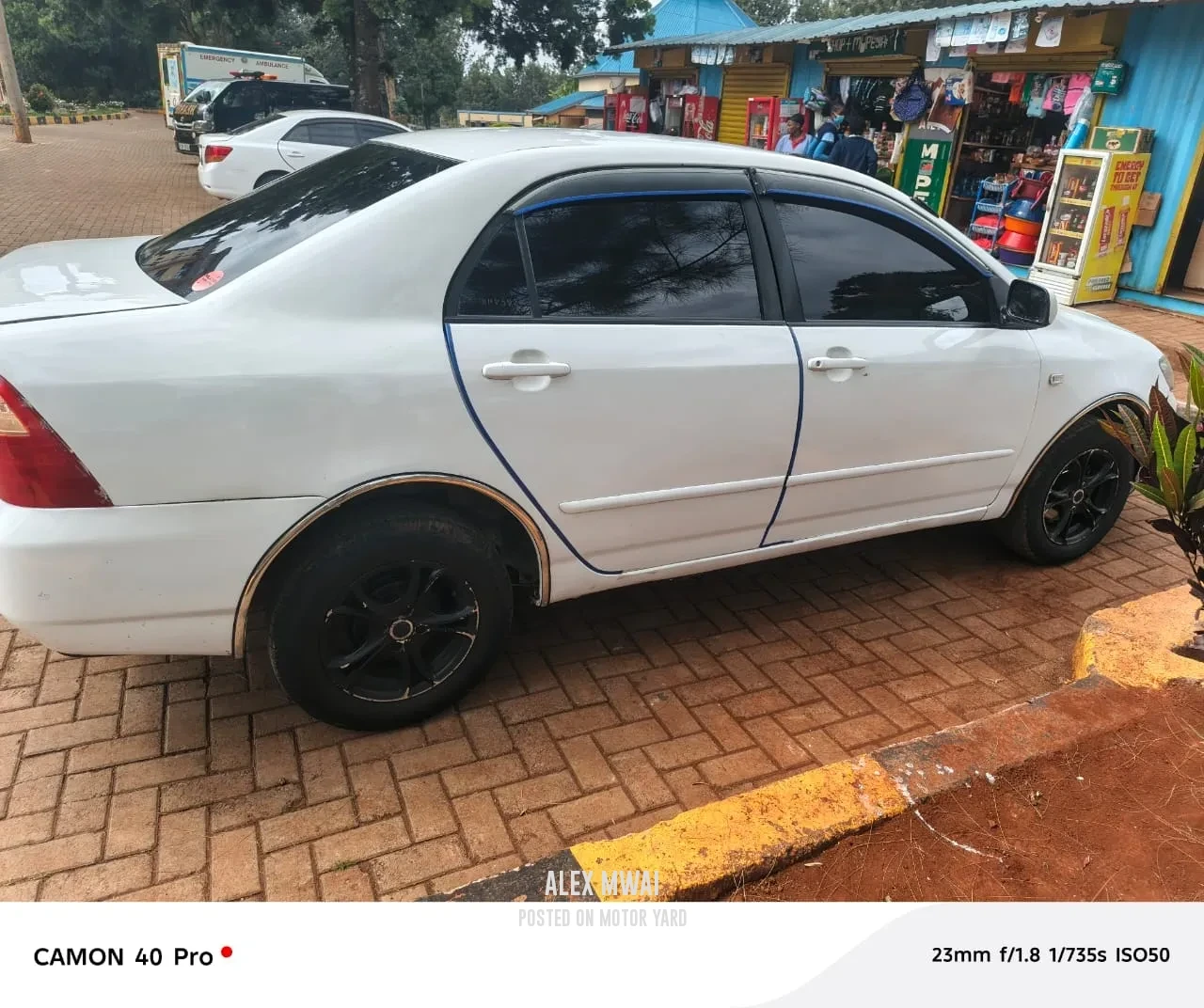 Toyota NZE 2017 White