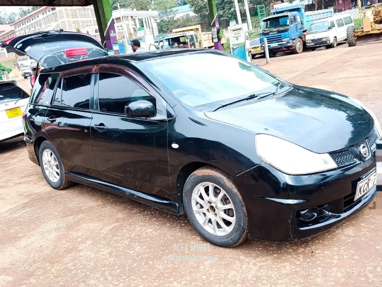 Nissan Wingroad 2017 Black