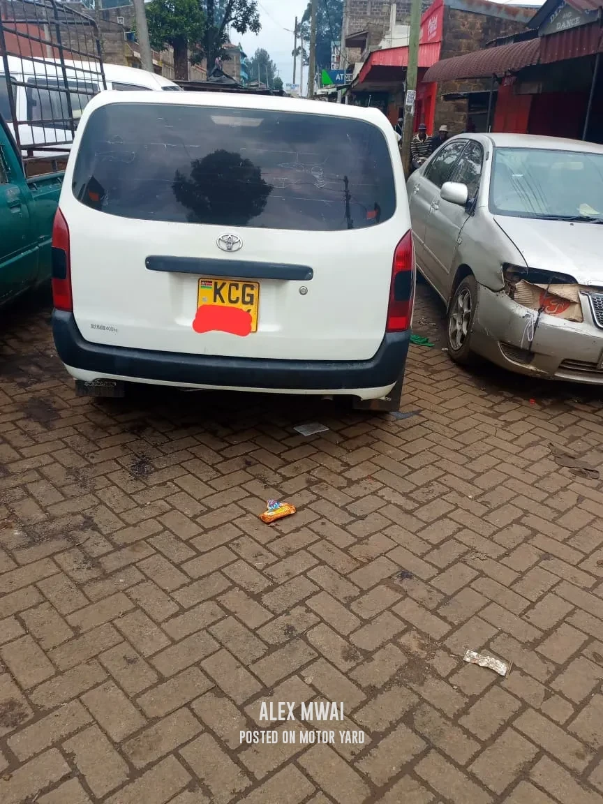 Toyota Probox 2015 White