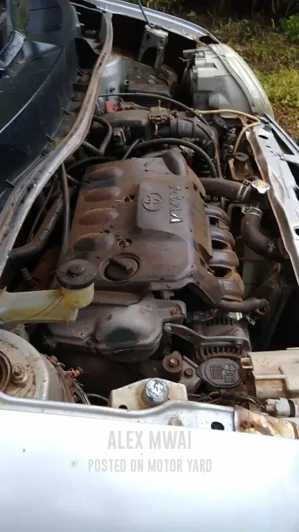 Toyota Sienta 2015 Silver