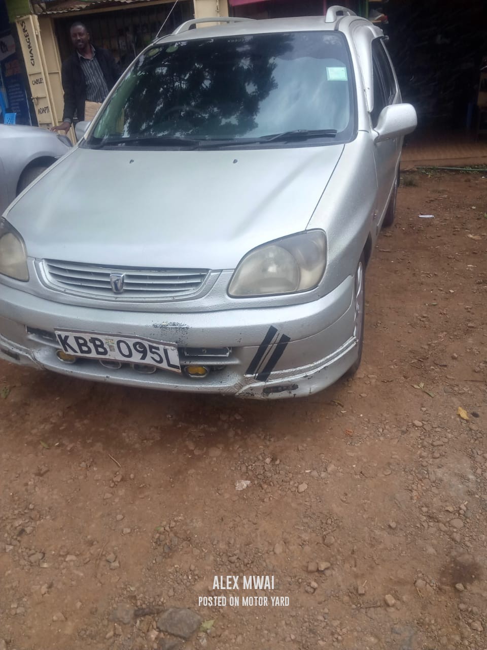 Toyota Raum 2016 Silver