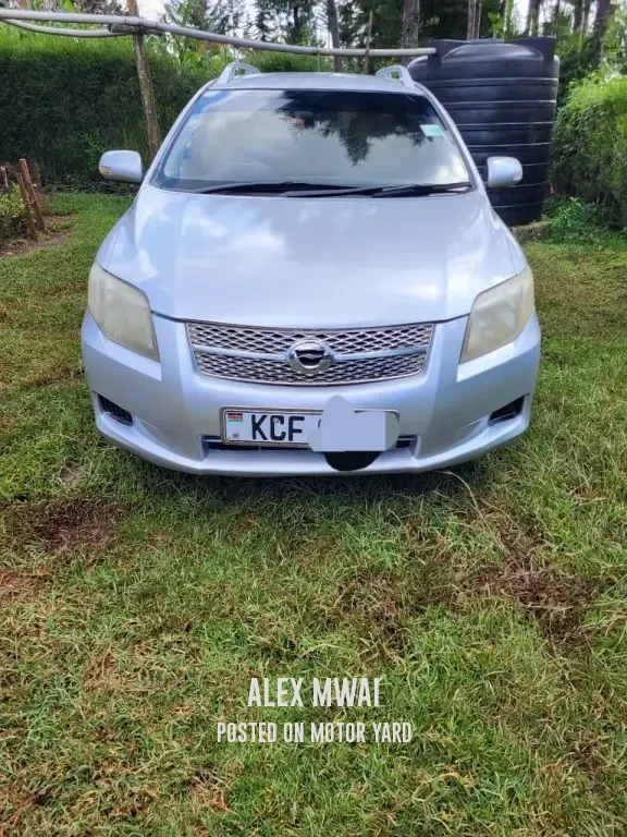 Toyota Fielder 2020 Silver