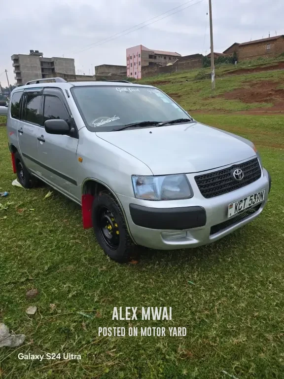 Toyota Probox 2015 Silver