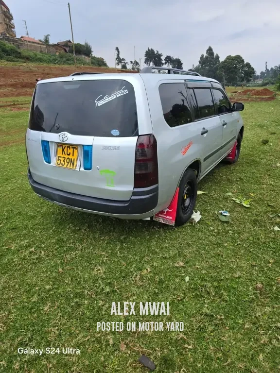 Toyota Probox 2015 Silver