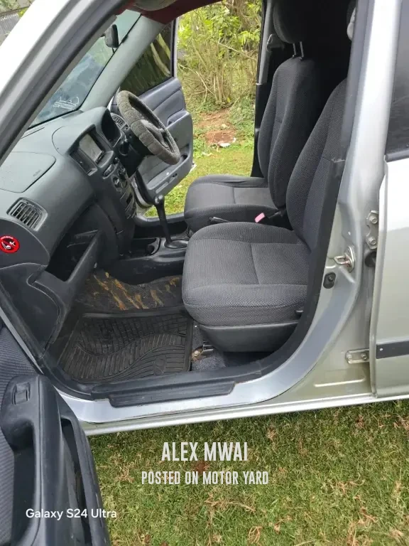 Toyota Probox 2015 Silver