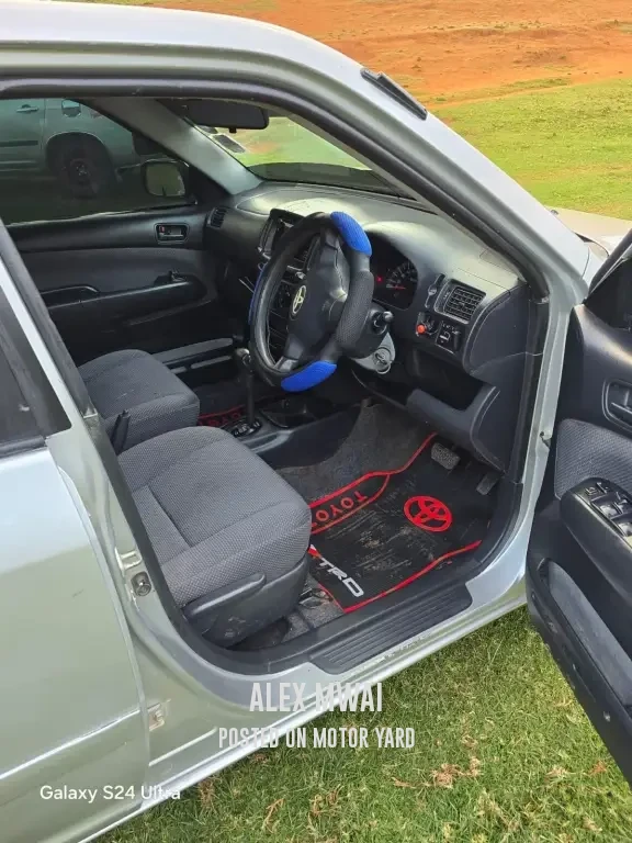 Toyota Probox 2015 Silver