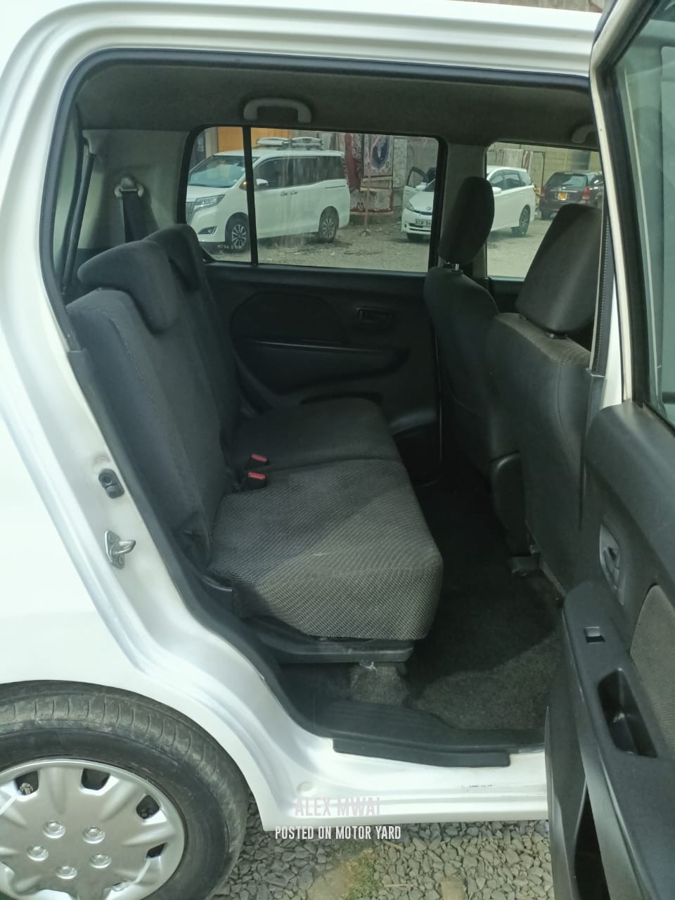 Daihatsu Mira 2015 White