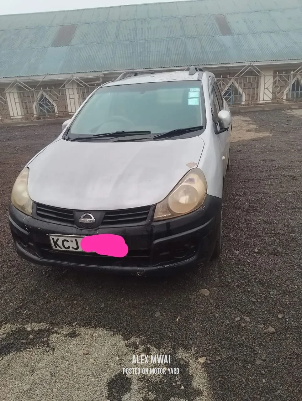 Nissan Ad 2013 Silver