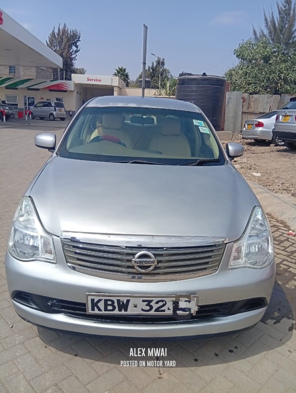 Nissan Bluebird 2014 Silver