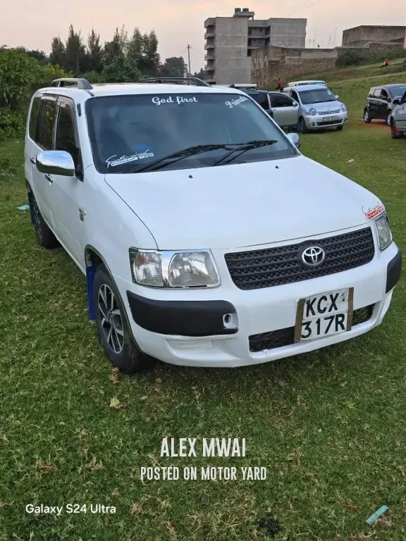 Toyota Probox 2015 Silver
