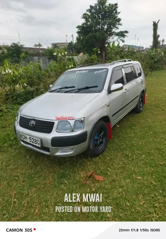 Toyota Succeed 2016 Silver