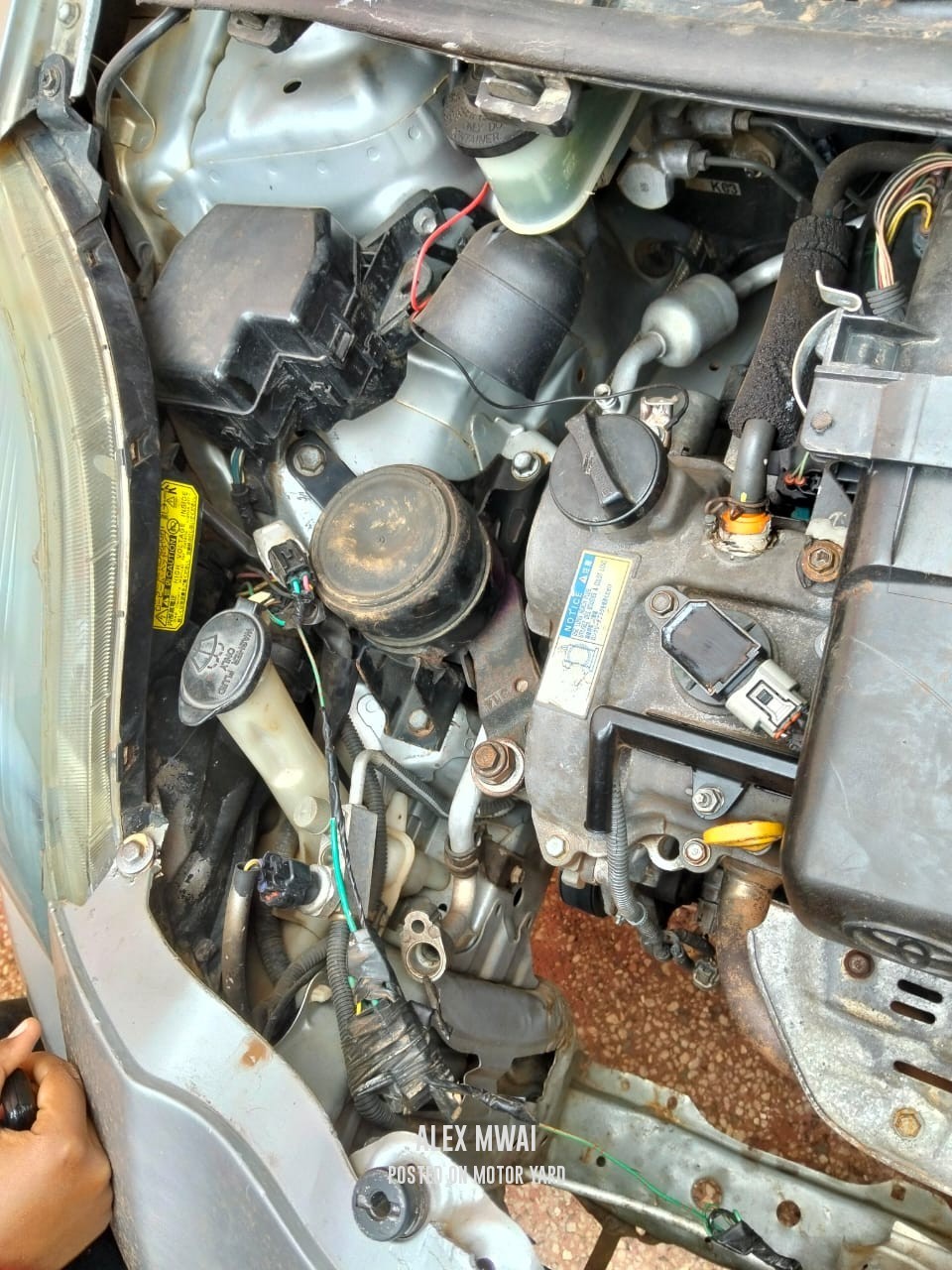 Toyota Vitz 2017 Silver