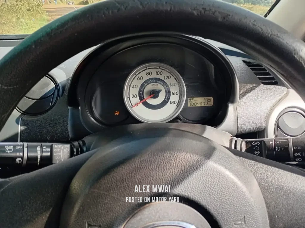 Mazda Demio 2016 Grey