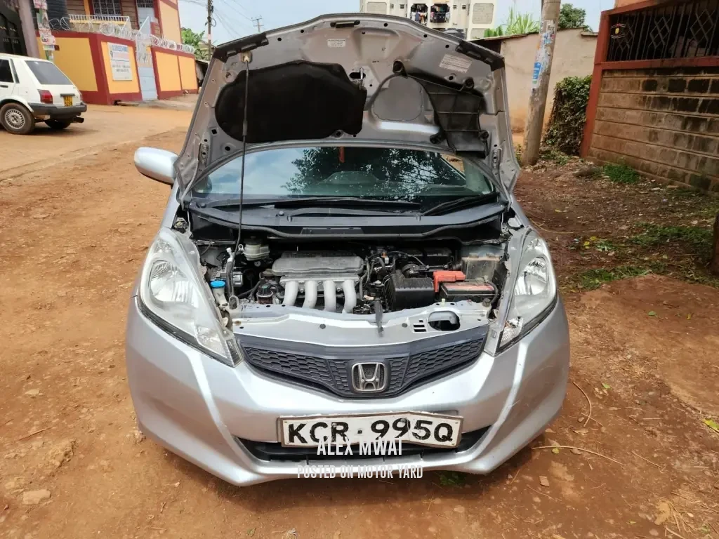 Honda Fit 2015 Silver