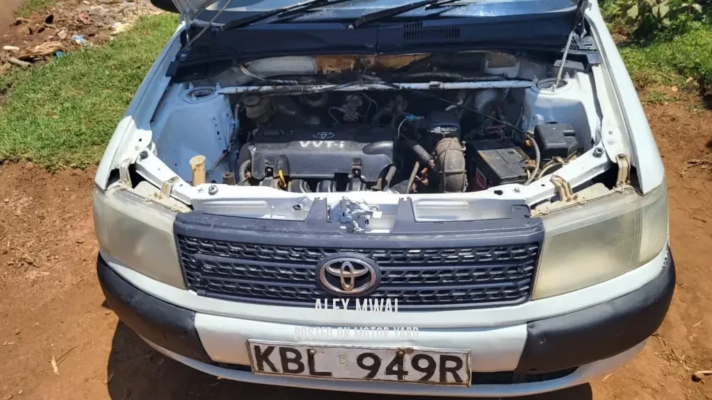 Toyota Probox 2015 Silver