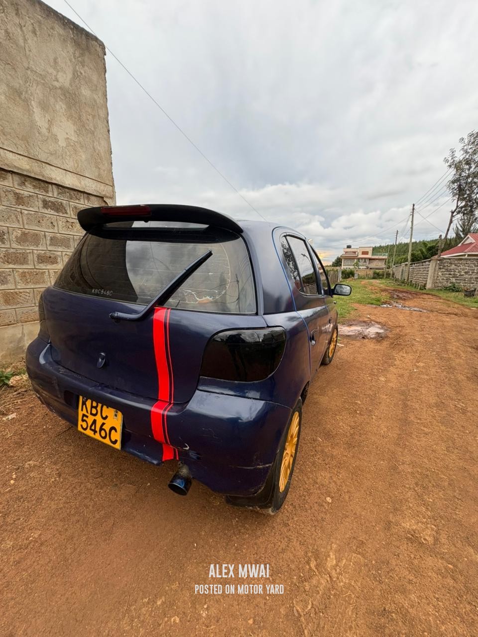 Toyota Vitz 2013 Blue