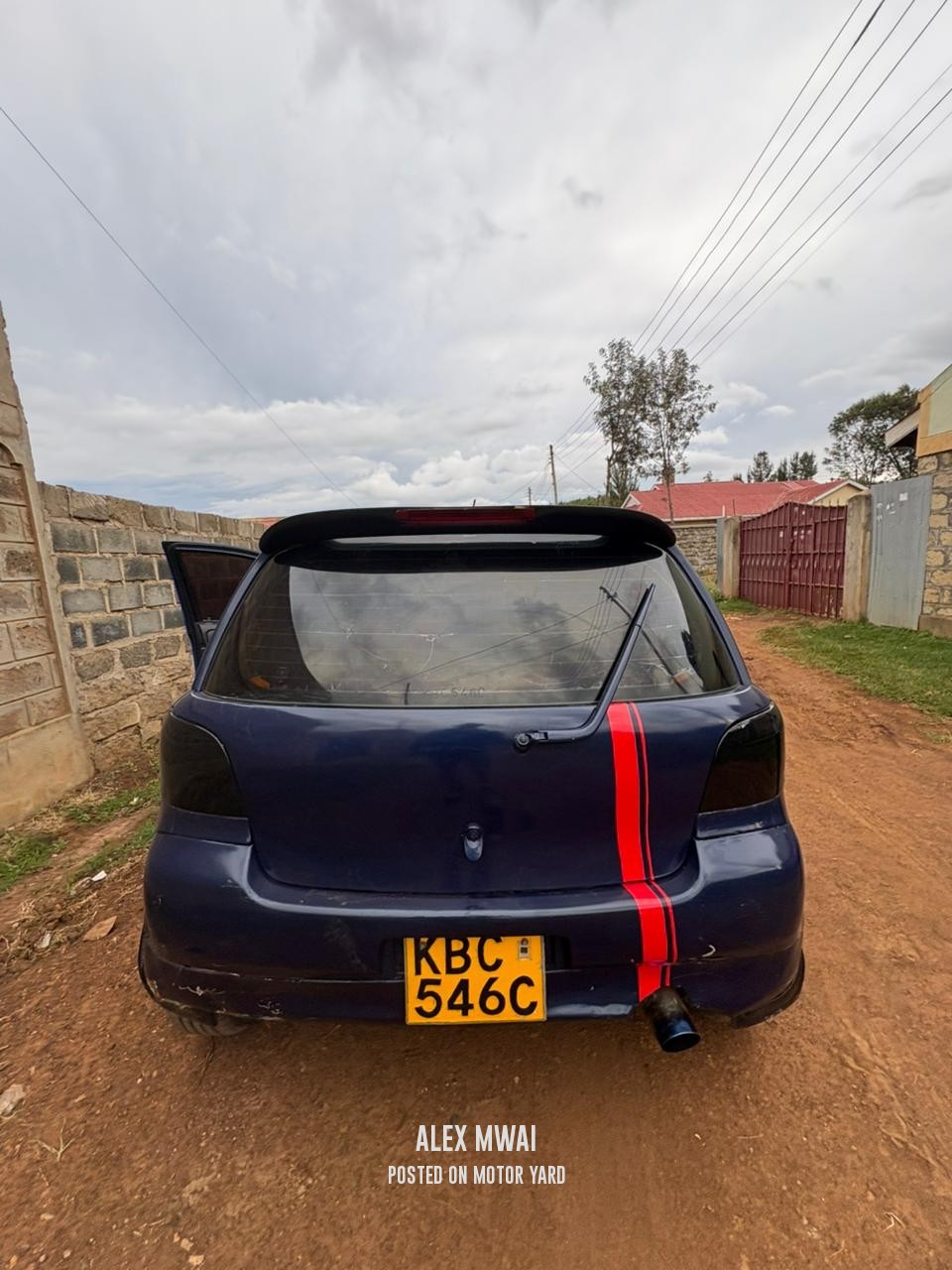 Toyota Vitz 2013 Blue