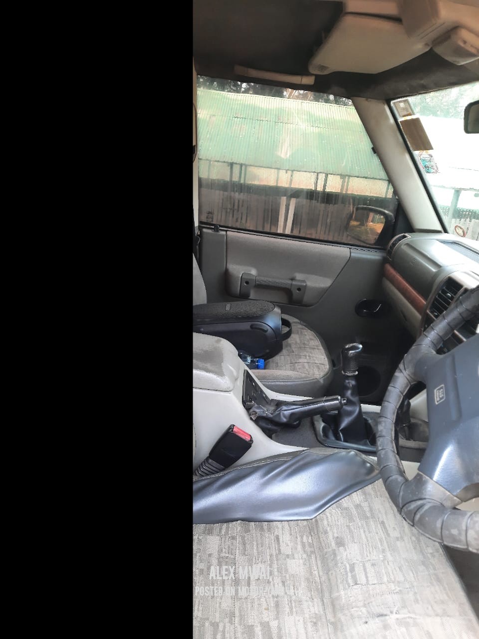 Land Rover Discovery 2 2004 Brown