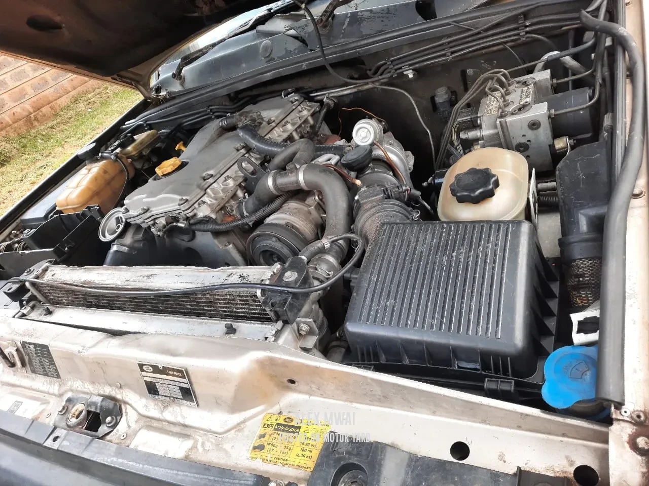 Land Rover Discovery 2 2004 Brown