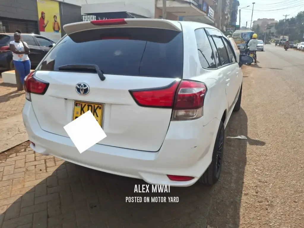 Toyota Fielder 2015 White