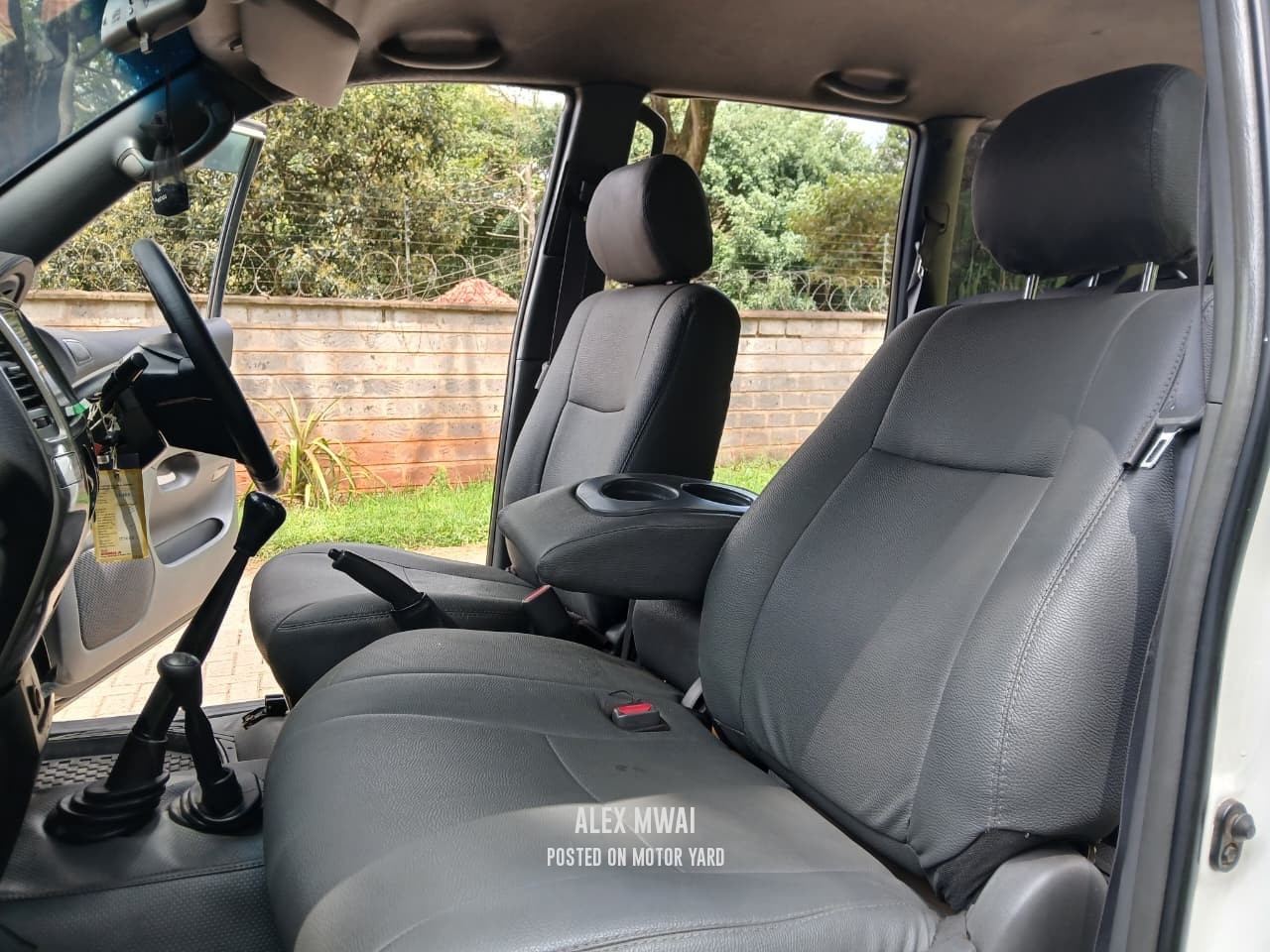 Toyota Land Cruiser Prado J150 2009 White