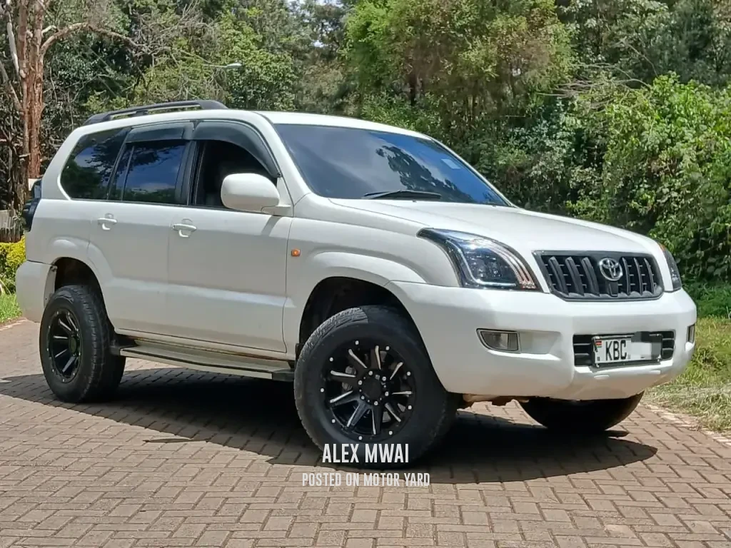 Toyota Land Cruiser Prado J150 2009 White