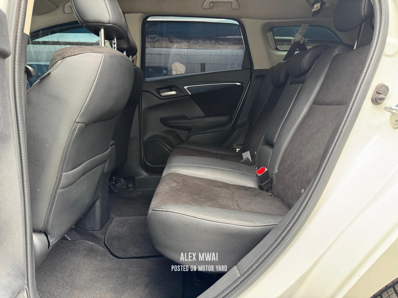 Honda Fit Shuttle 2016 White