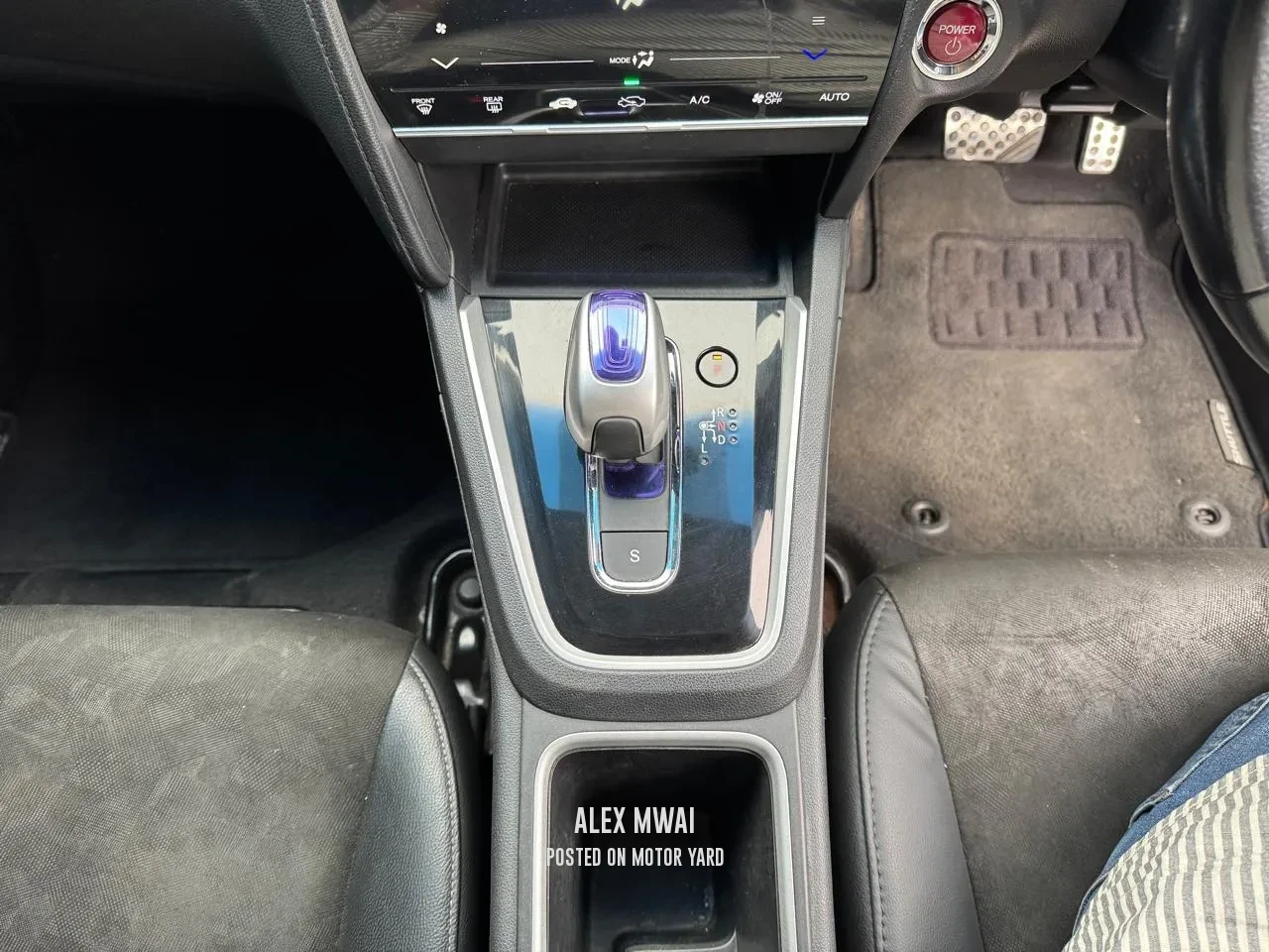 Honda Fit Shuttle 2016 White